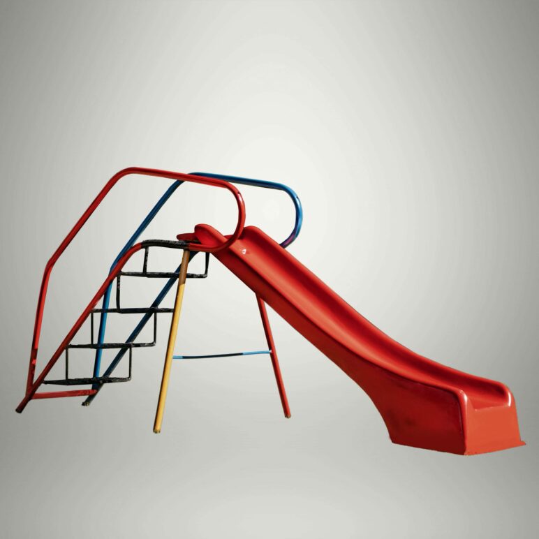 KidZplay_Playground-Equipment_Mini-Slide-on-stand_23